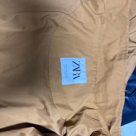 Zara Trench Sporty Coat. - Picture 9 of 10